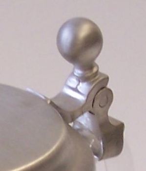 Deckelschoppen 0,5 l Eckschliffseidel