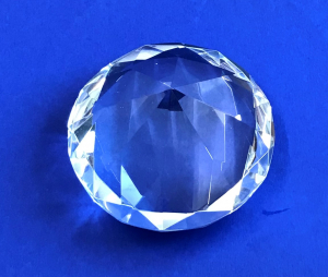 Briefbeschwerer DIamant aus Bleikristall