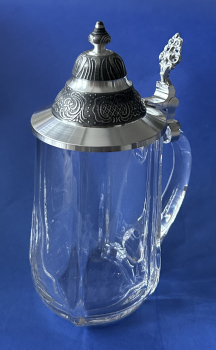 Bierkrug mit echt Zinndeckel