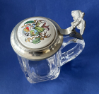 Bierkrug mit echt Zinndeckel und Wappen
